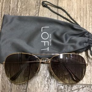 NWOT aviator Loft sunglasses w/ sunglass pouch